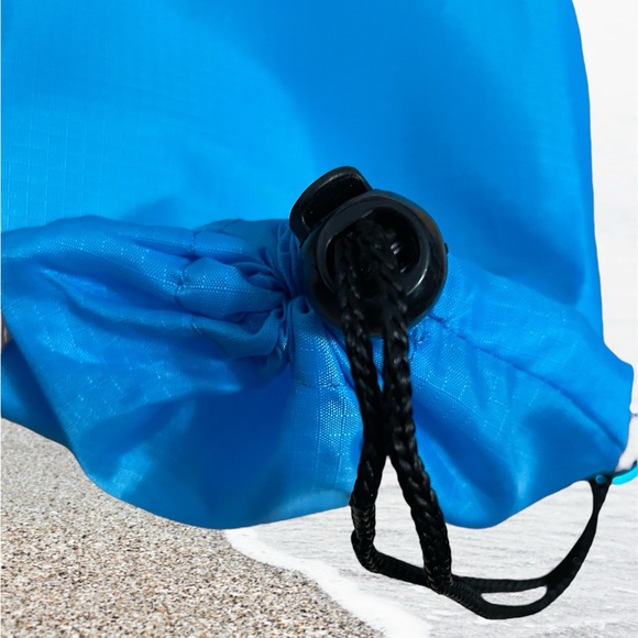 🔥HOST PICK!!! iphone 15 pro shark case🔥 - Picture 7 of 7